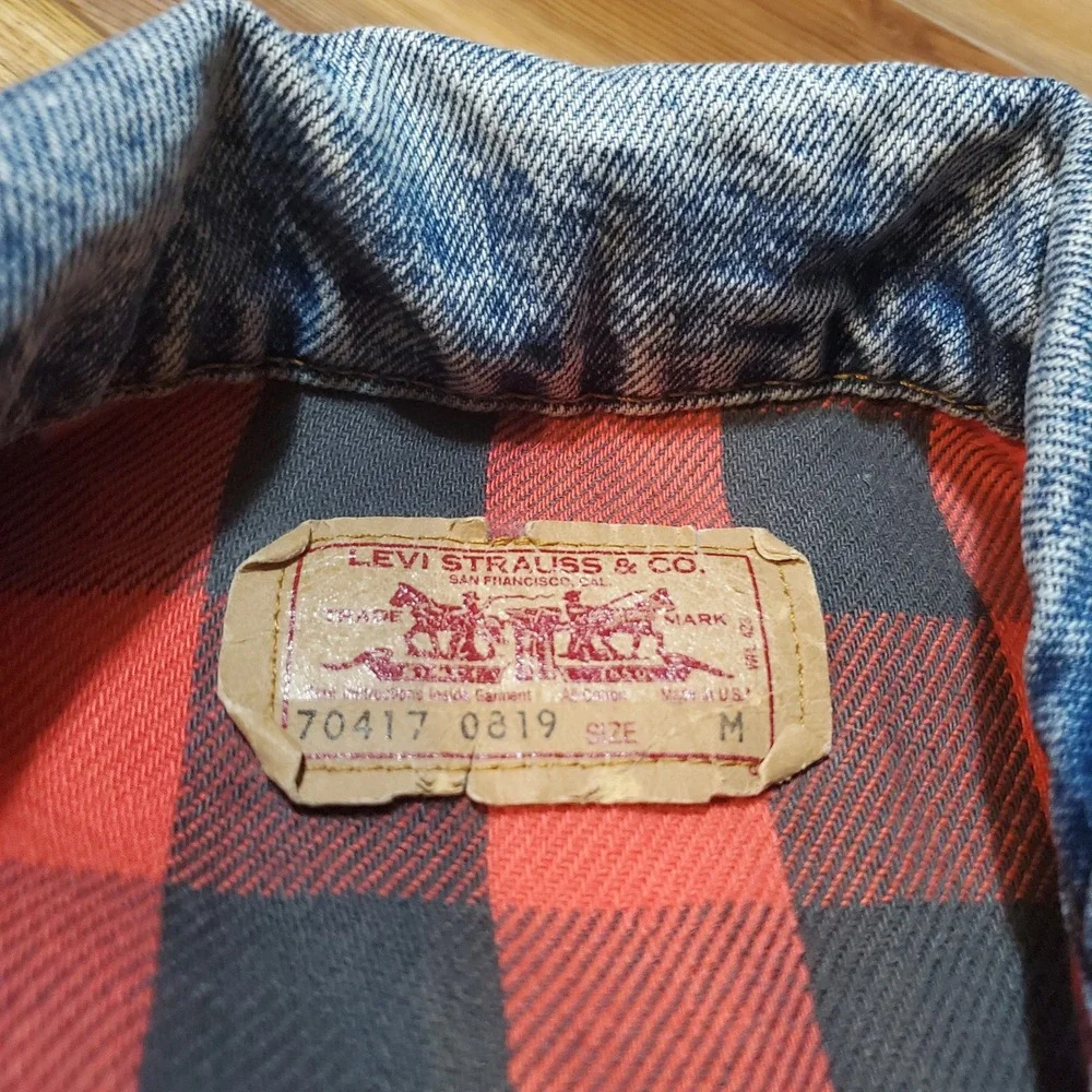 VTG Levis Trucker Jacket Acid Wash Blanket Lined Made in USA 70417 Type 3 80s